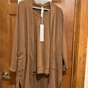 Elegant Tan Cardigan Sweater by [Brand]